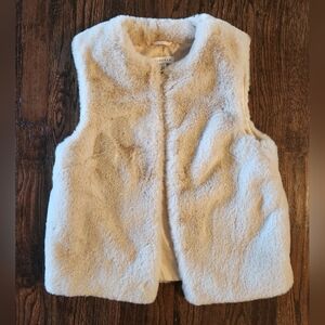 Topshop Women’s Faux Fur vest size 2
